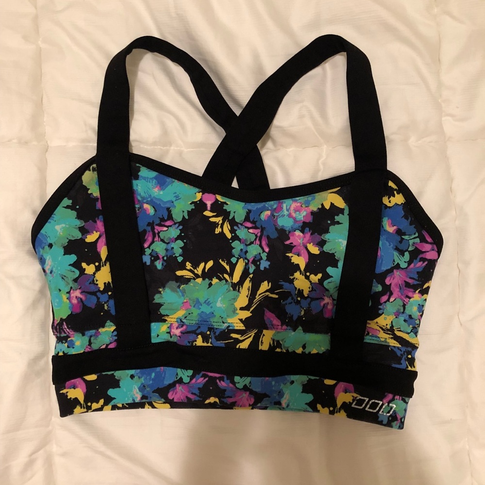 Sports bra